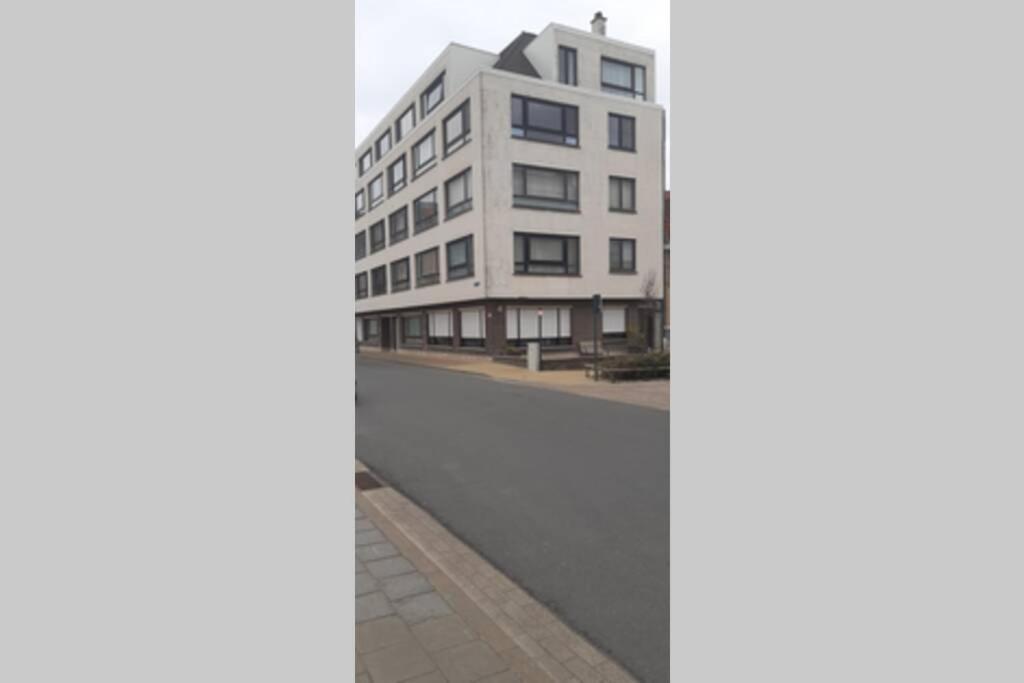 Oostende Studio Voor 2 Of 3 Pers Met Zeezicht エクステリア 写真
