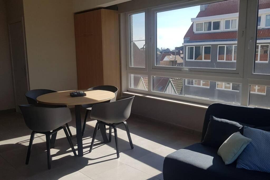 Oostende Studio Voor 2 Of 3 Pers Met Zeezicht エクステリア 写真